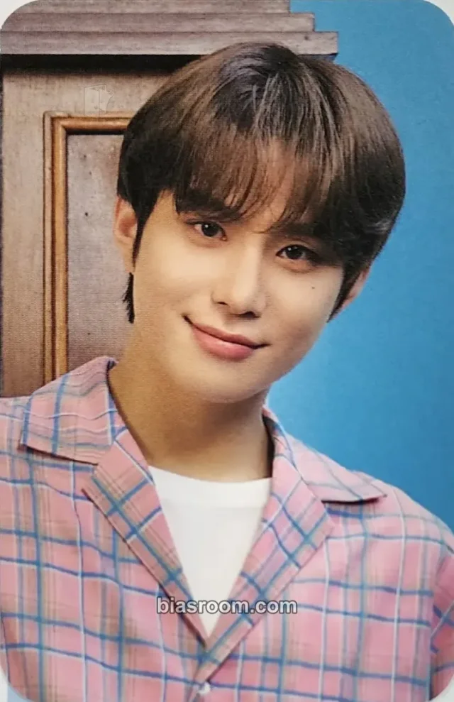 Jungwoo NCT 127 Baker House MD K-pop photocard