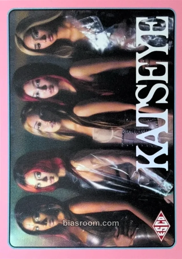 Photocard K-pop di KATSEYE ESCO “WILD” Trading Cards