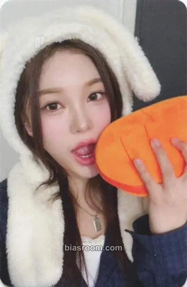 Jiana Young Posse COLD K-pop photocard