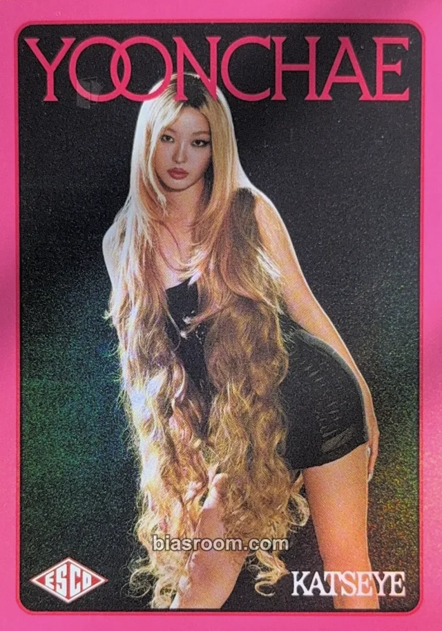 Photocard K-pop Yoonchae KATSEYE ESCO “WILD” Trading Cards