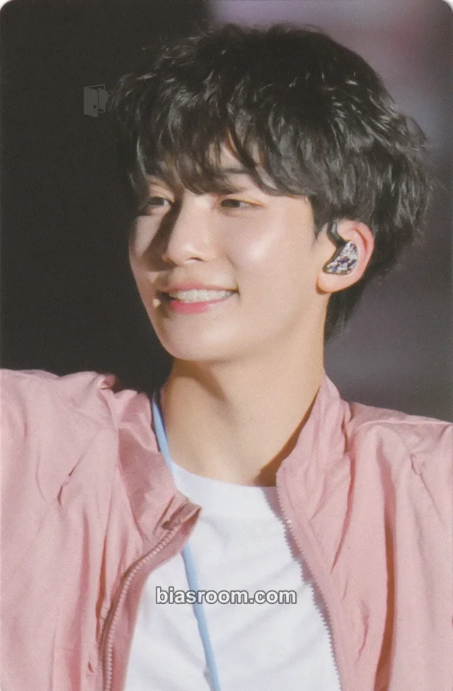 Jeonghan SEVENTEEN [FOLLOW FELLOW] TOUR K-pop photocard
