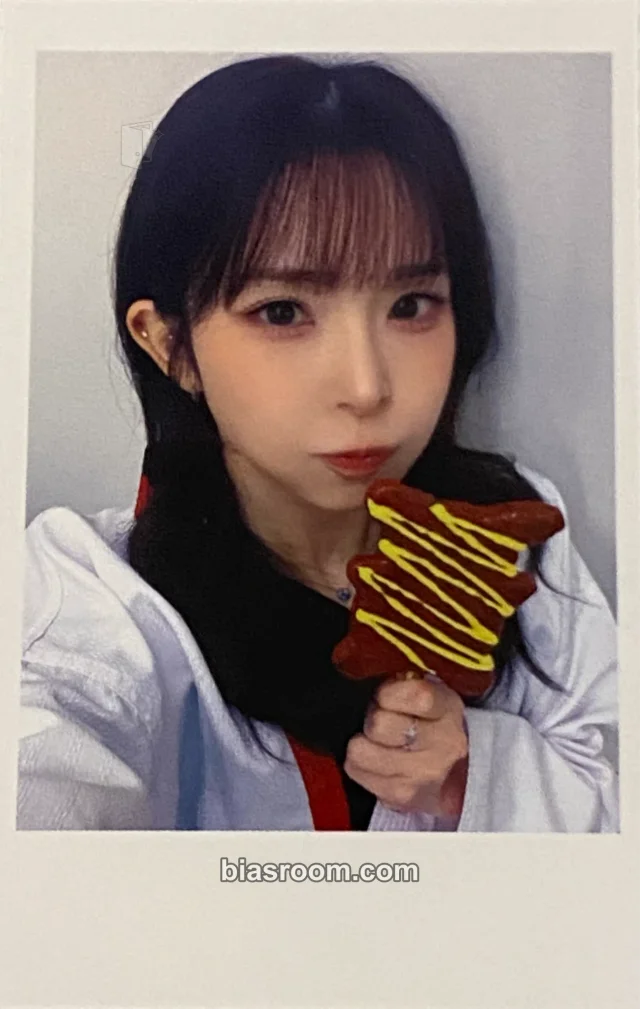 Kotone tripleS Beyond Beauty K-pop photocard