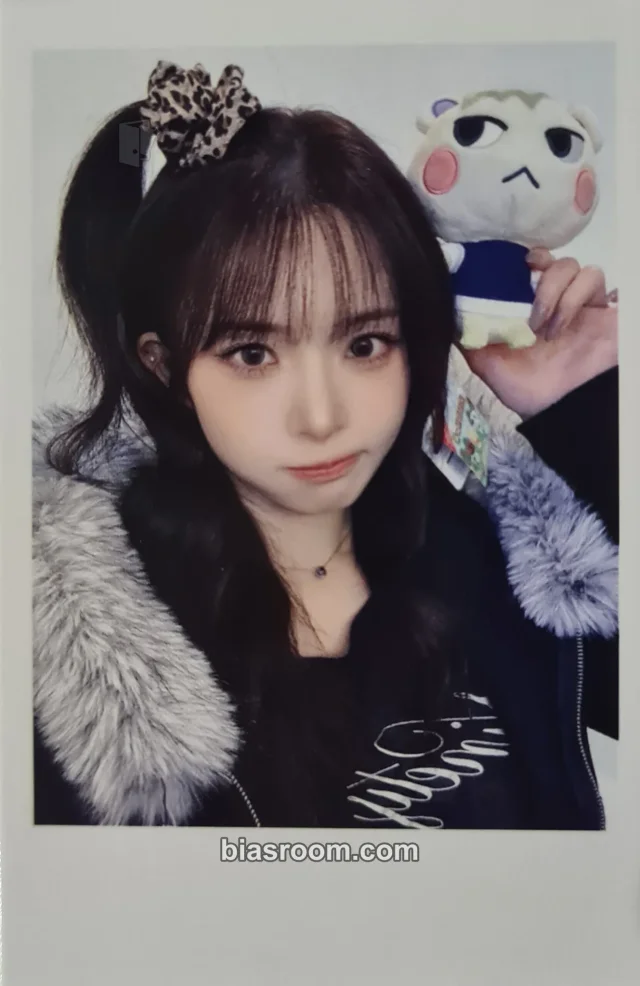 Kotone tripleS Beyond Beauty K-pop photocard