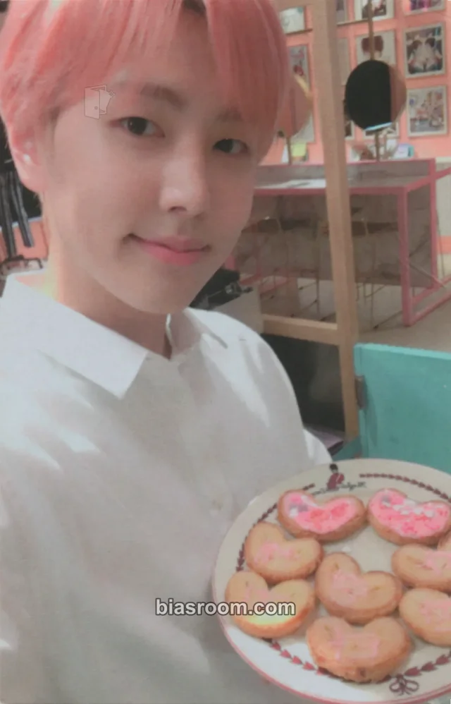 Jaeyoon SF9 FNC WOW CAFE  K-pop photocard