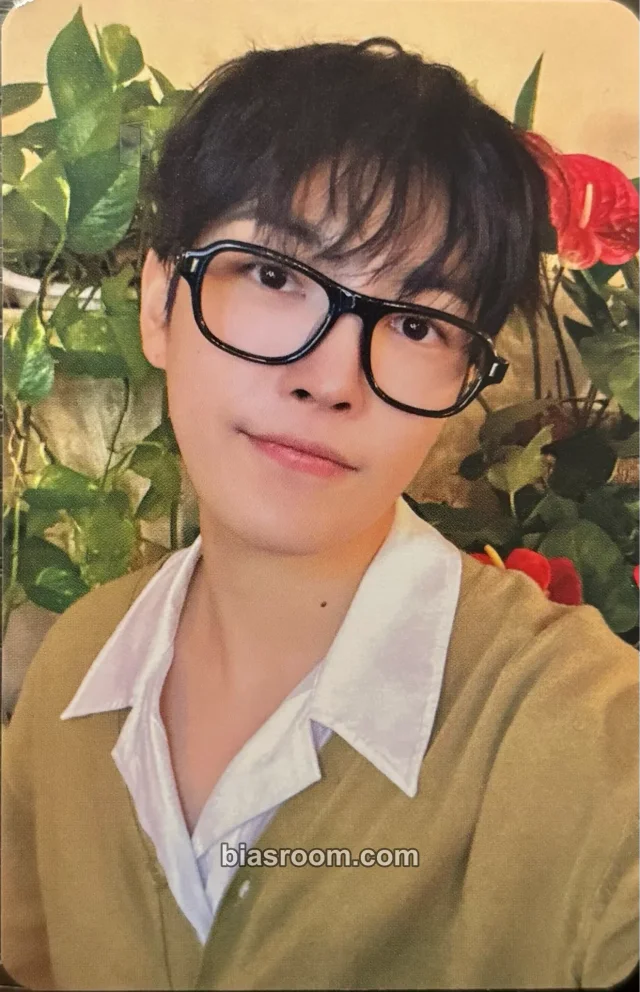 Photocard K-pop Hongjoong ATEEZ 82WORLD: LA