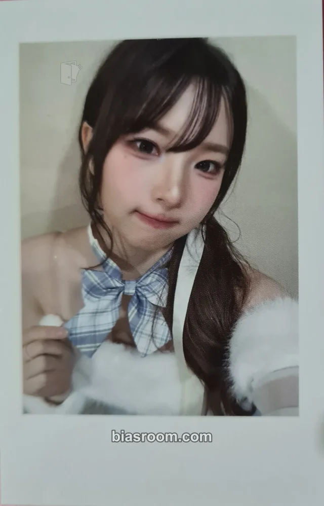 Photocard K-pop Hayeon tripleS Beyond Beauty