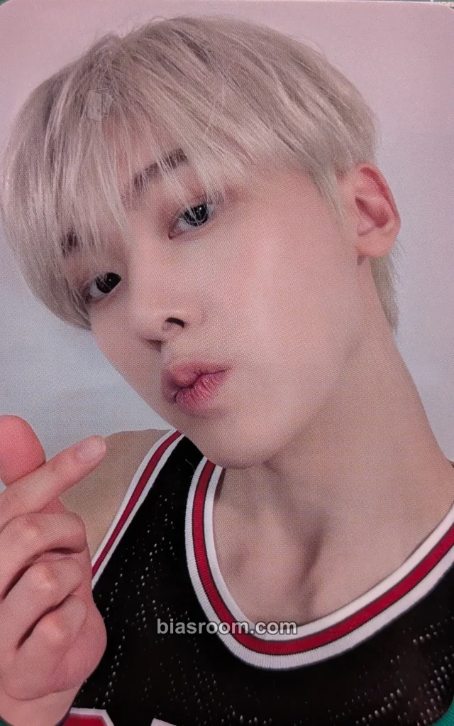 Yoon San-ha ASTRO Chameleon (Yoon San-ha Solo) K-pop photocard