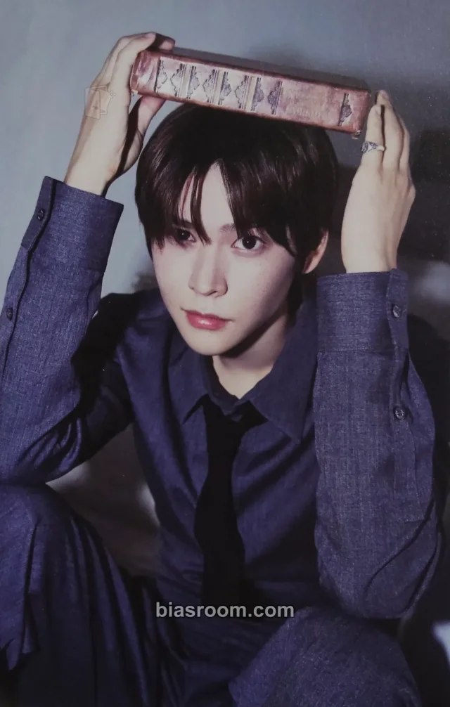 Eunseok RIIZE  2025 Season's Greetings K-pop photocard