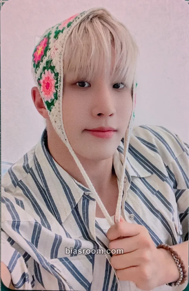 JinJin ASTRO DICE (ZOONIZINI Subunit) K-pop photocard