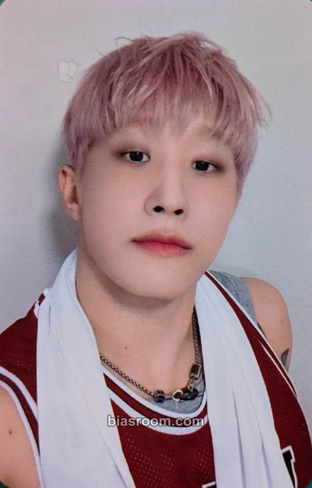 JinJin ASTRO DICE (ZOONIZINI Subunit) K-pop photocard