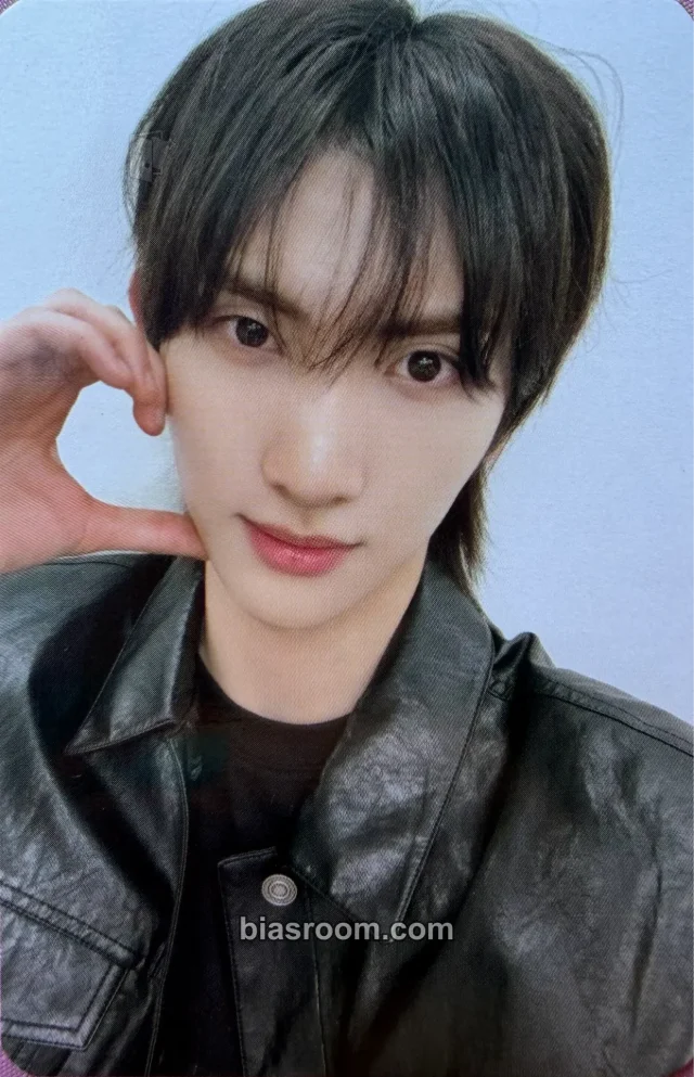 Seeun xikers 82World: LA K-pop photocard