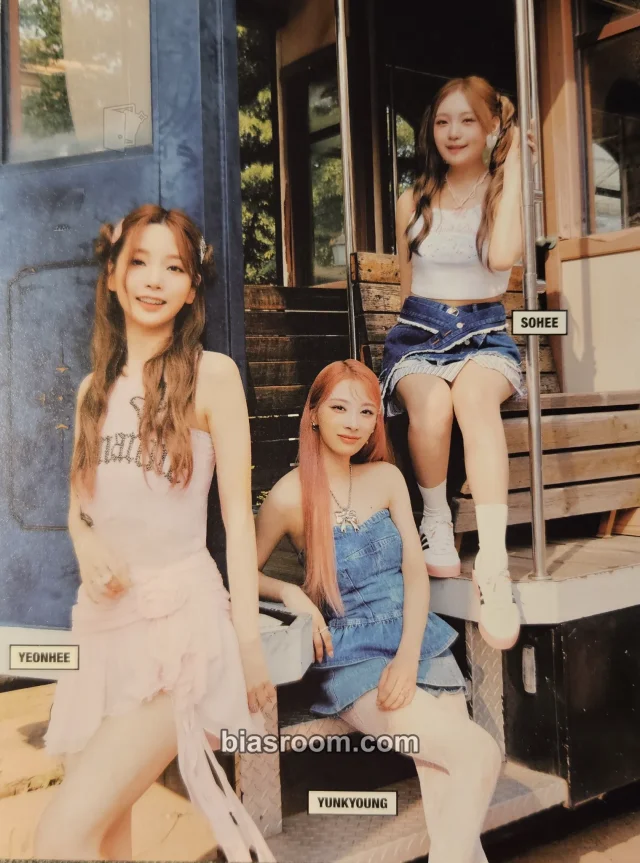 Rocket Punch Boom K-pop photocard