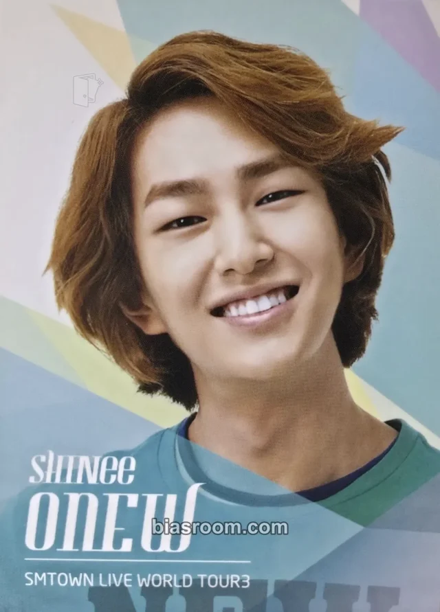 Onew SHINee SMTOWN LIVE World Tour III K-pop photocard