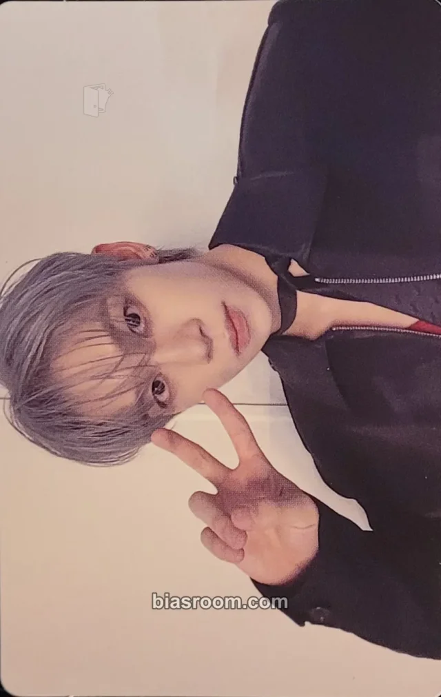 Steve Younite Relationship: INYUN Part.1 K-pop photocard