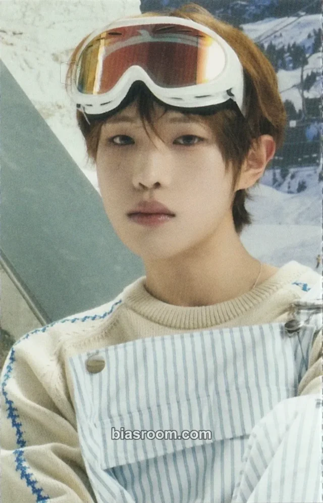 Jungbin POW COME TRUE K-pop photocard