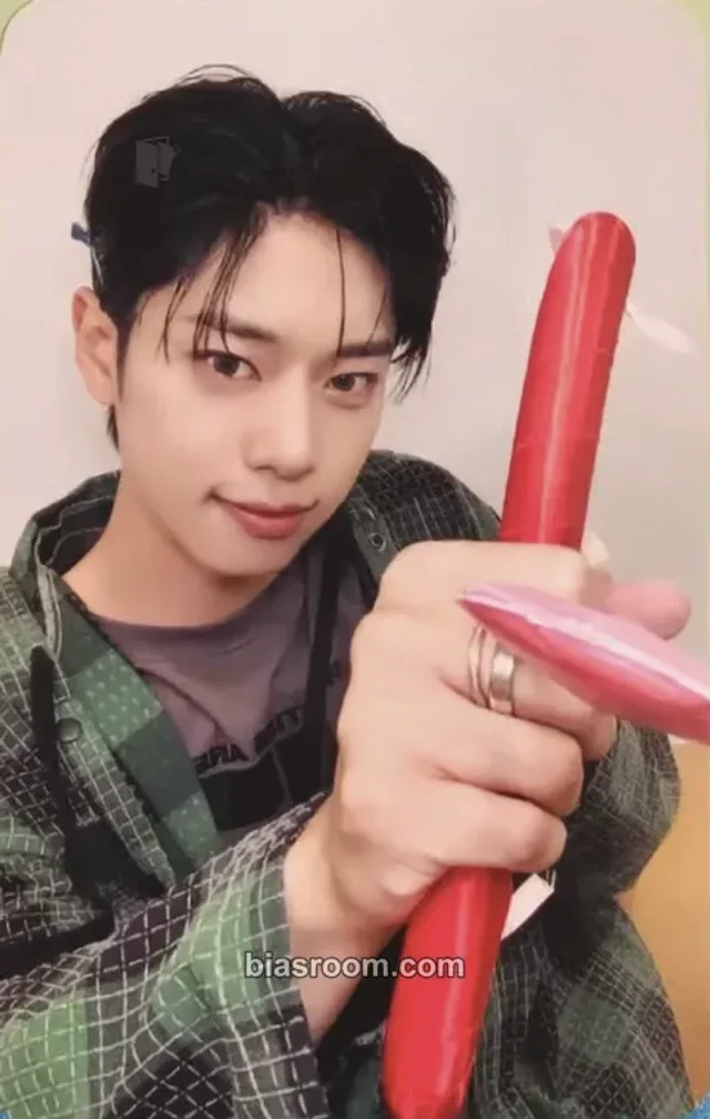Donghyun AB6IX UPSIDE DOWN K-pop photocard