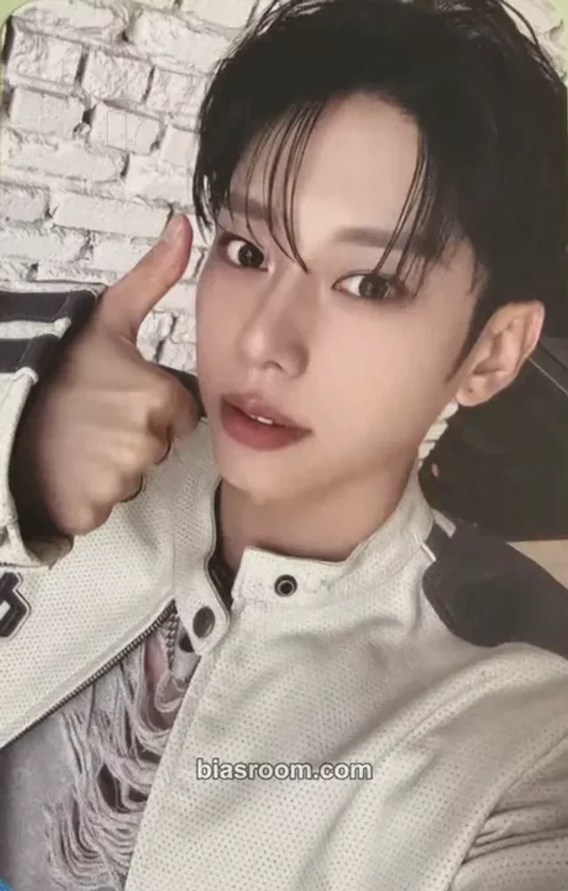 Donghyun AB6IX UPSIDE DOWN K-pop photocard