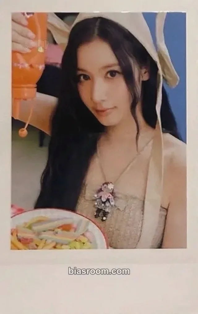 Sana TWICE TWICE The Thrill (11th Anniversary Pop-Up) K-pop photocard