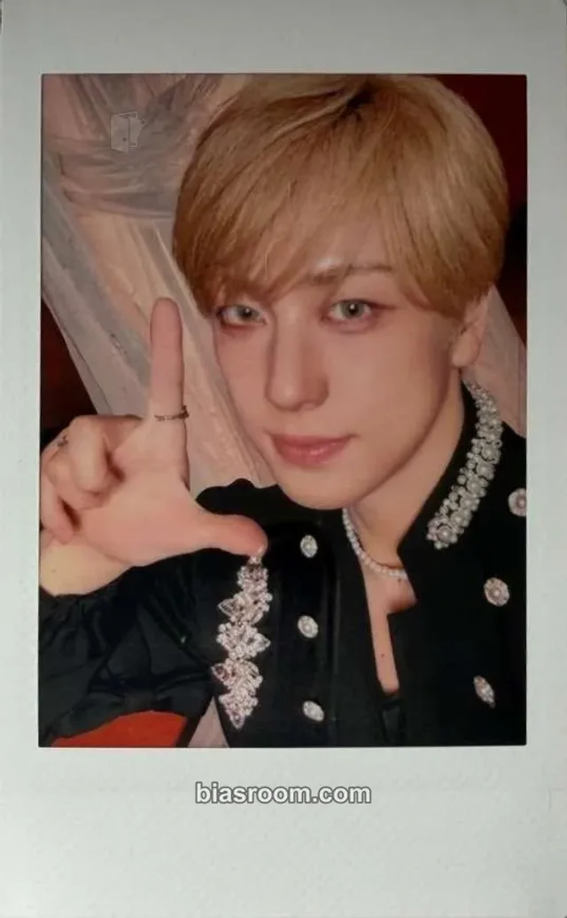 Photocard K-pop Taki &TEAM Mark on You Concert Tour