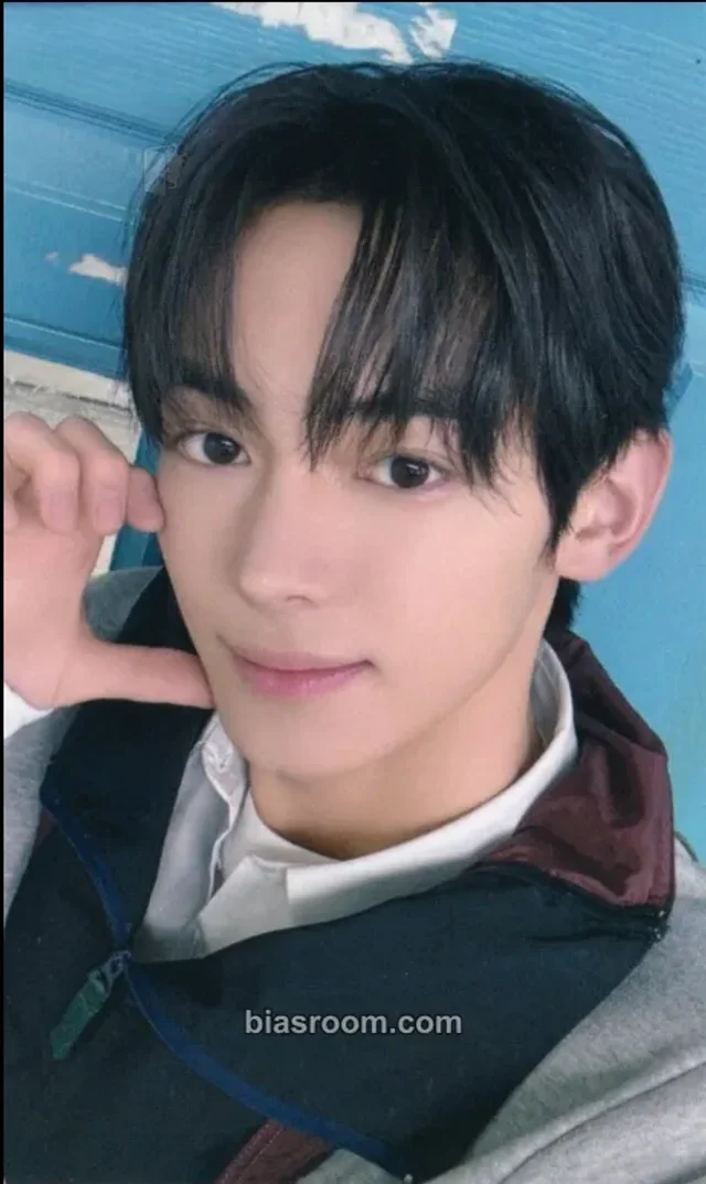 Hanjin TWS Last Bell K-pop photocard