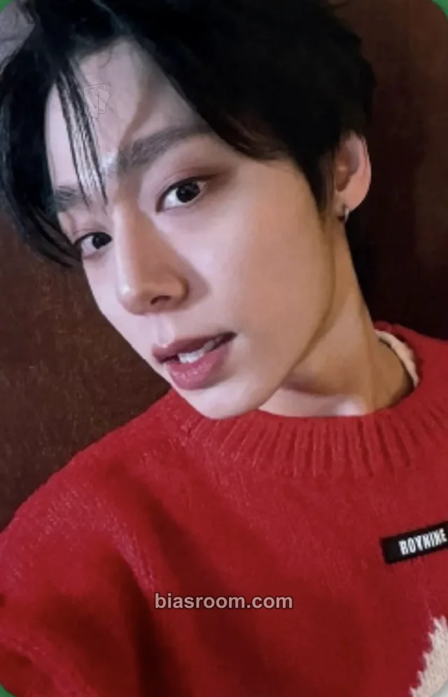 Hwanwoong ONEUS ONEUS Overtherainbow event K-pop photocard