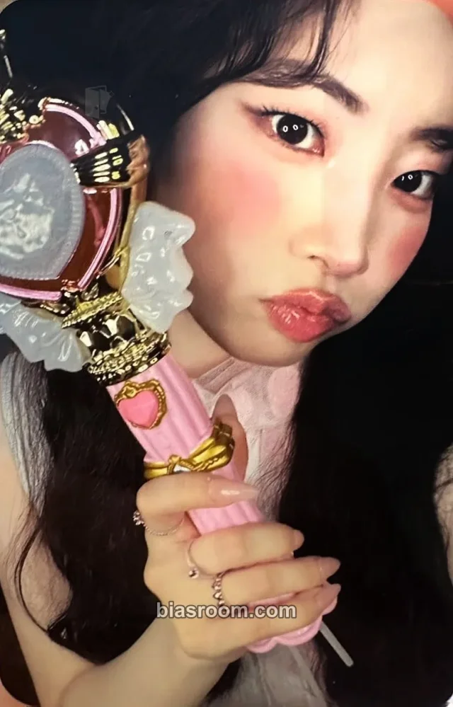 Dahyun TWICE TWICE The Thrill (11th Anniversary Pop-Up) K-pop photocard