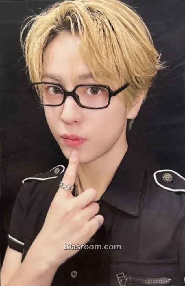 Photocard K-pop Taki &TEAM Mark on Me