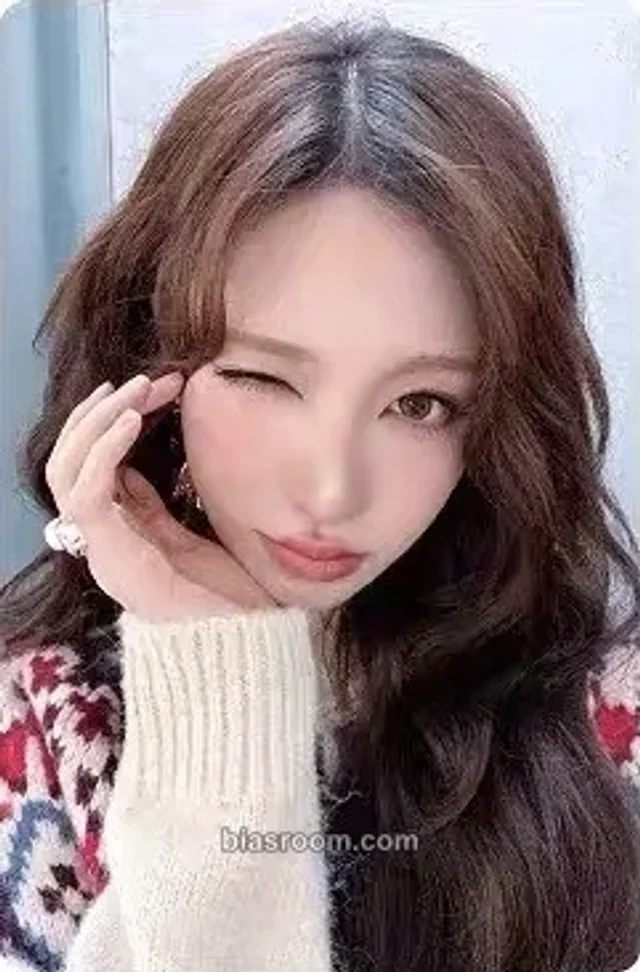 Liz IVE H&M China x Liz K-pop Photocard