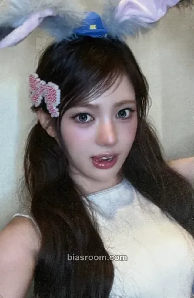 Sui KiiiKiii WhyKiiiKiii K-pop photocard
