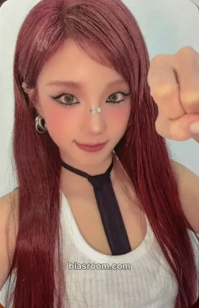 Yuqi i-dle We made K-pop photocard