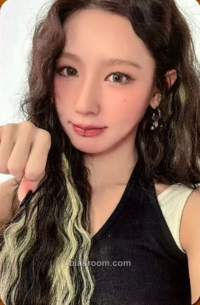 Miyeon i-dle We made K-pop photocard