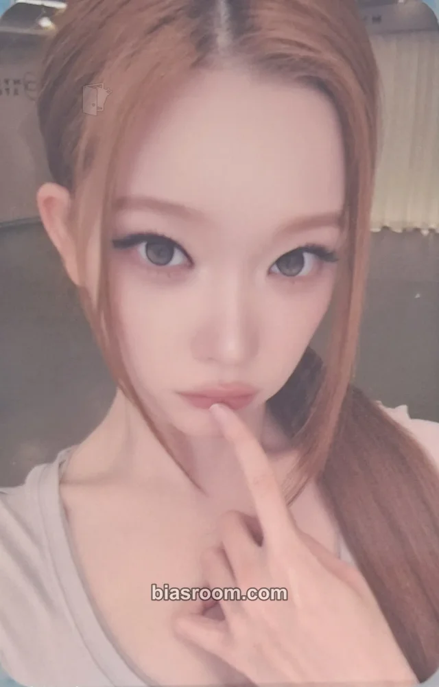 Tsuki Billlie The Collective Soul and Unconscious: Chapter Two K-pop photocard