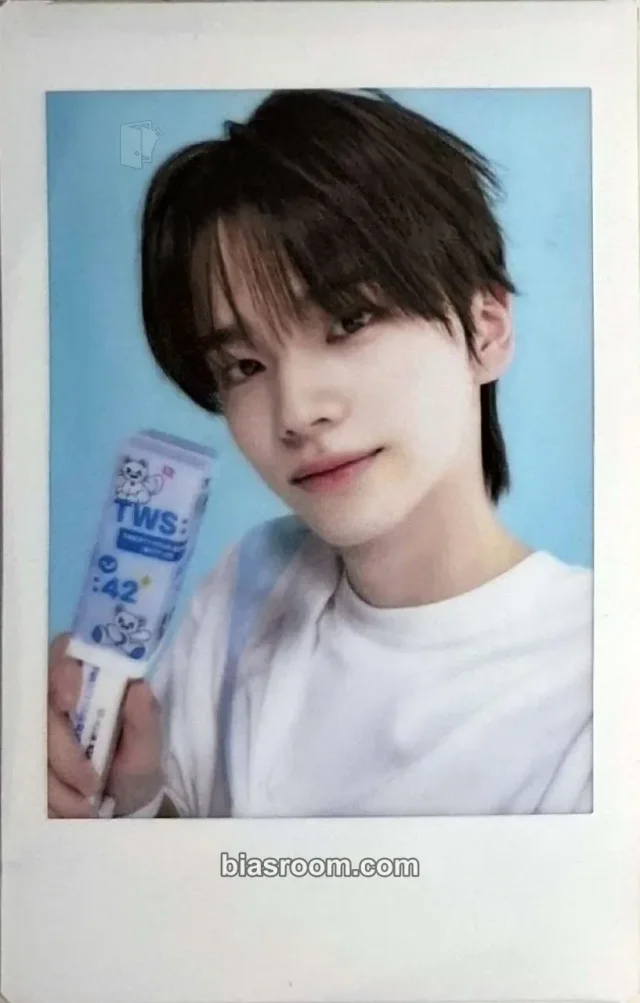 Shinyu TWS 42:Club - 2nd Fanmeeting K-pop photocard