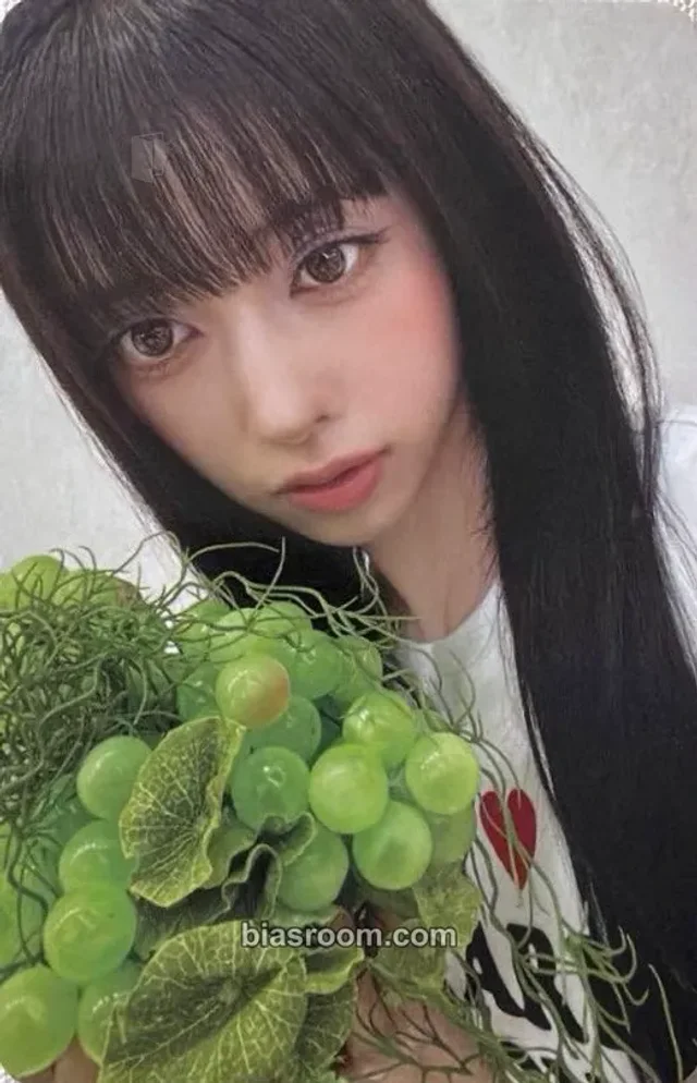 Rima NiziU Sour Grapes K-pop photocard