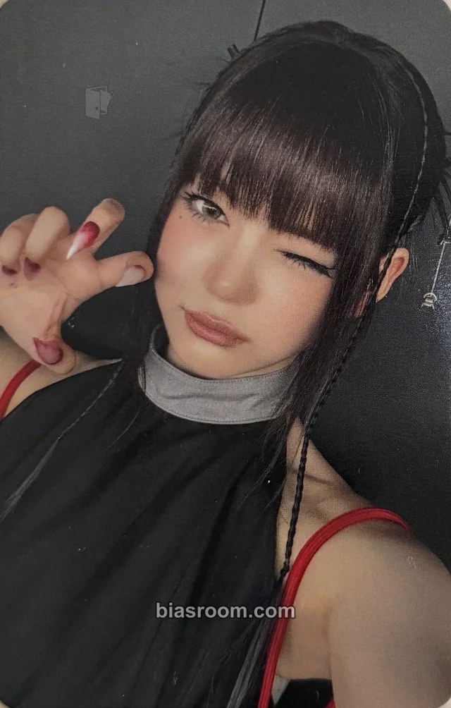 Kamión Cosmosy 82WORLD 2026 K-pop photocard