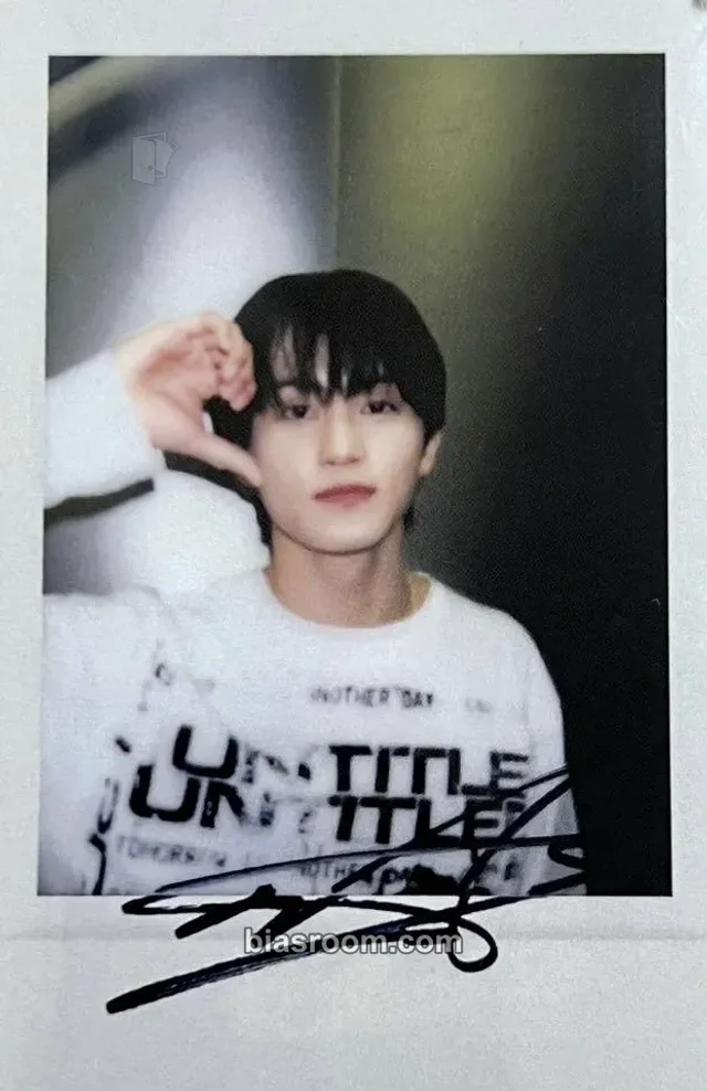 Mark NCT DREAM Beat It Up K-pop photocard