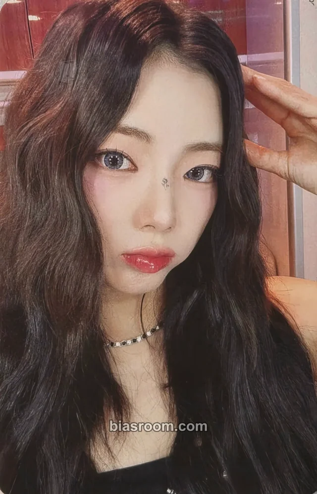 Na Goeun PURPLE KISS RBW Cafe K-pop photocard