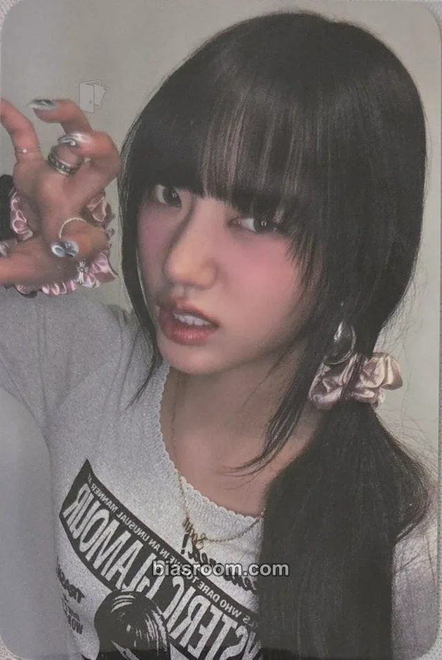 Sooin MEOVV MY EYES OPEN VVIDE K-pop photocard