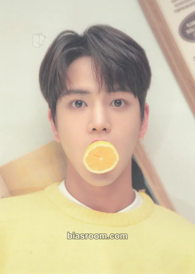 Younghoon THE BOYZ 1st Official Fan Club [FIRST AID KIT] K-pop Photocard