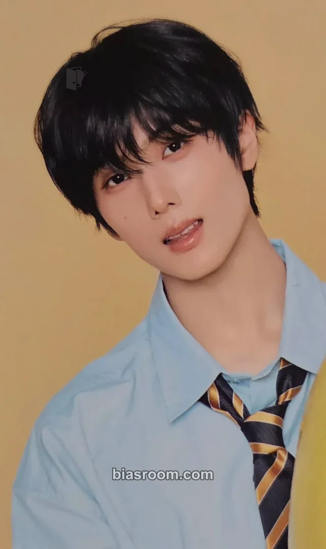 Jisung NCT DREAM 2026 Season’s Greetings K-pop photocard