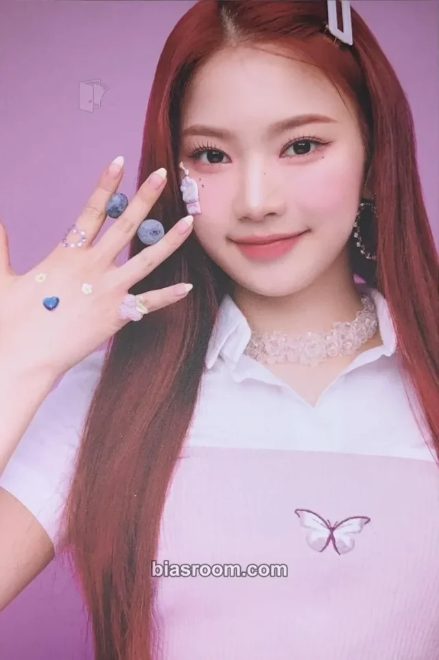 Isa STAYC Swith 2nd Membership Kit K-pop photocard