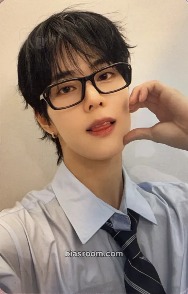 Jinsik xikers 82World: LA K-pop photocard