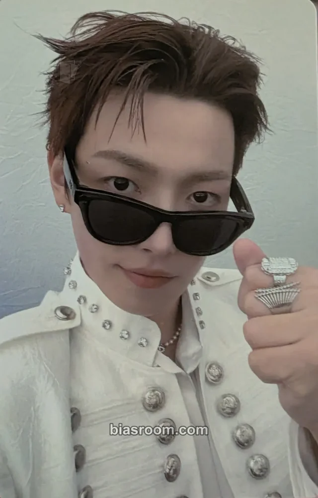 Hongjoong ATEEZ MIGHTEEZ Wonder Room K-pop photocard