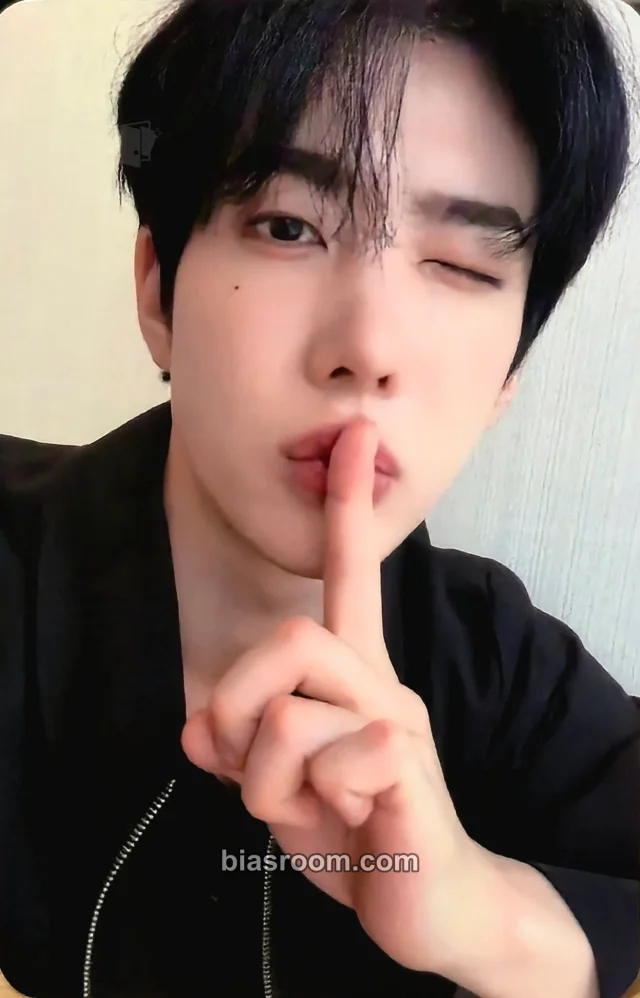Jongwoo (Ze:U) ONE PACT 1’ONLY K-pop photocard