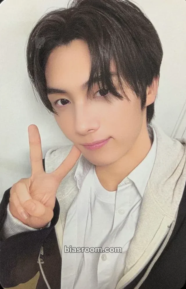 Youngjae TWS Last Bell K-pop photocard