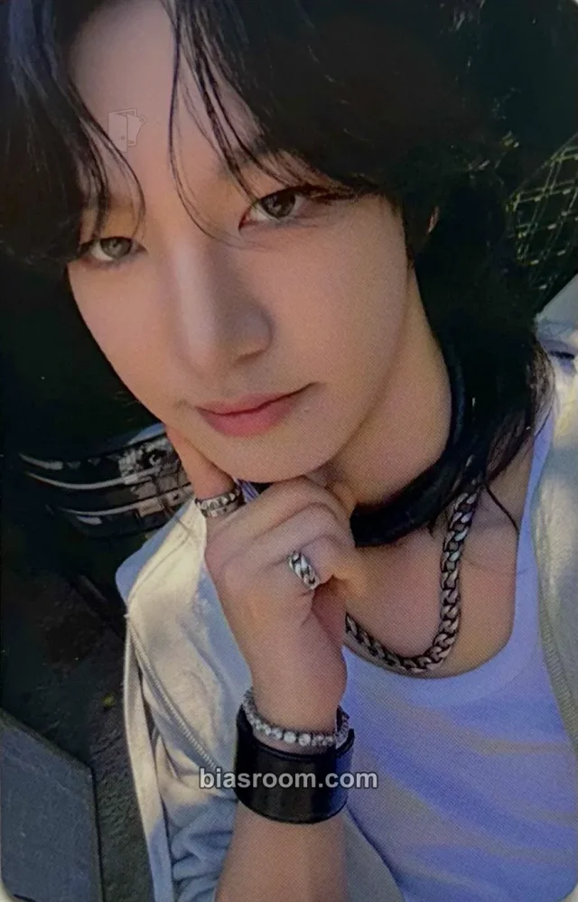 Huijun MCND Devil Youth Club K-pop photocard