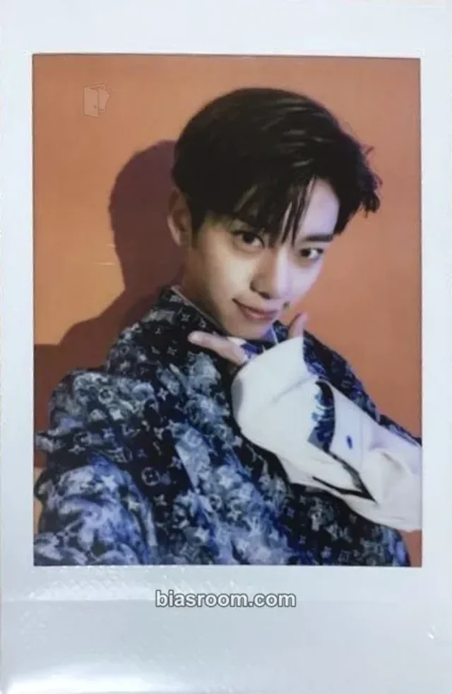 Donghyun AB6IX SALUTE : A NEW HOPE K-pop photocard