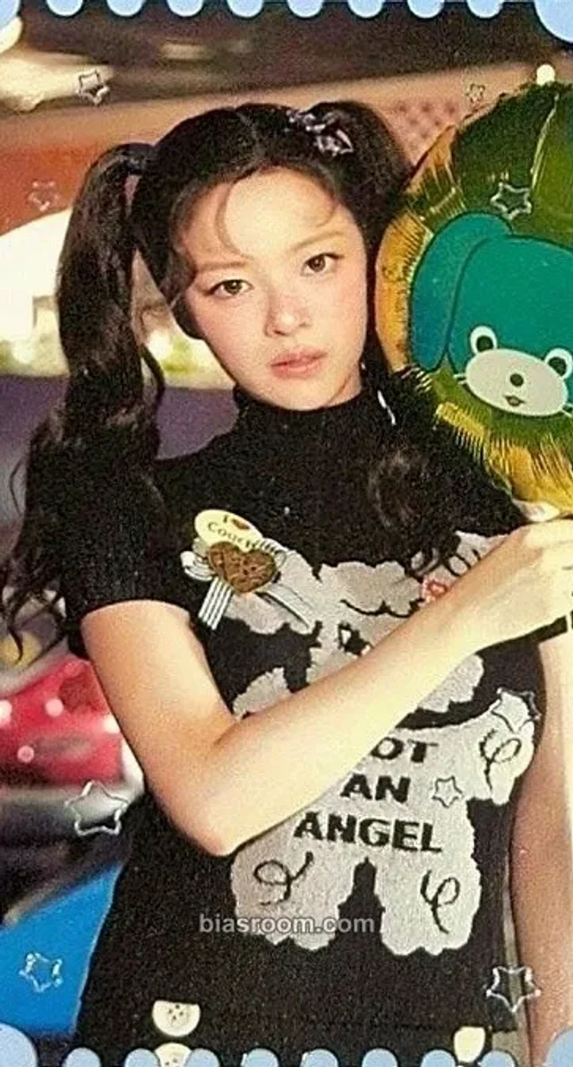 Jeongyeon TWICE TWICE The Thrill (11th Anniversary Pop-Up) K-pop photocard