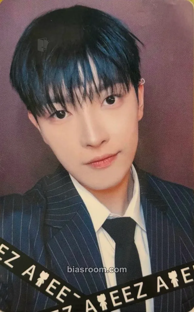 Photocard K-pop Hongjoong ATEEZ HELLO KITTY Black Series × ATEEZ
