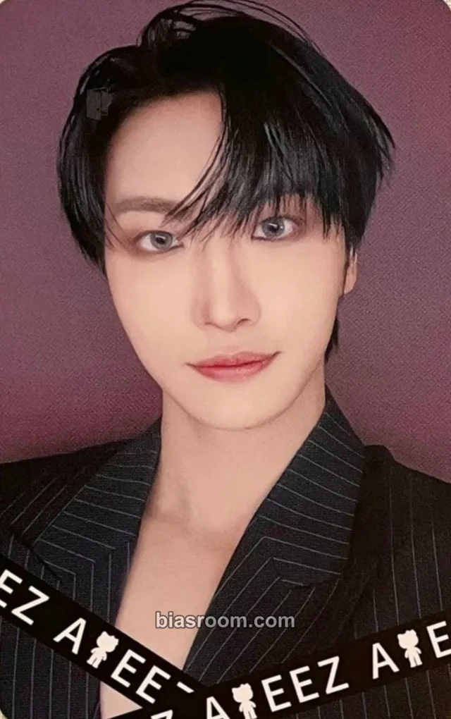 Seonghwa ATEEZ HELLO KITTY Black Series × ATEEZ K-pop photocard